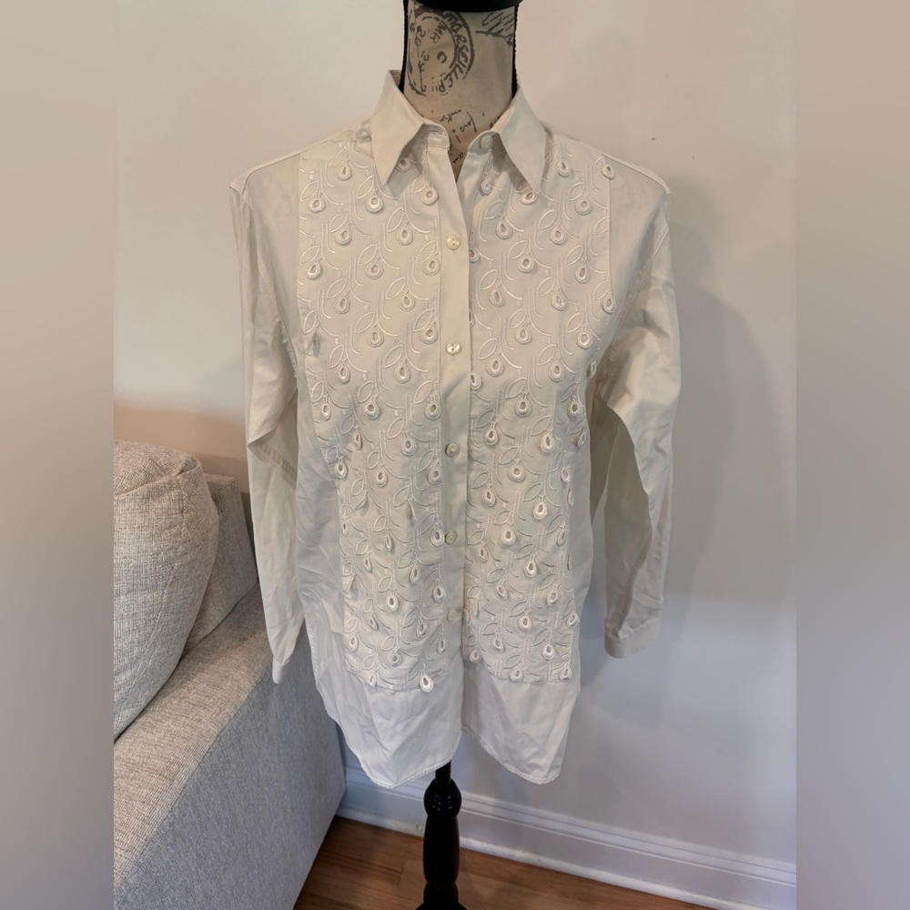 Le Garage cream button down shirt size 4